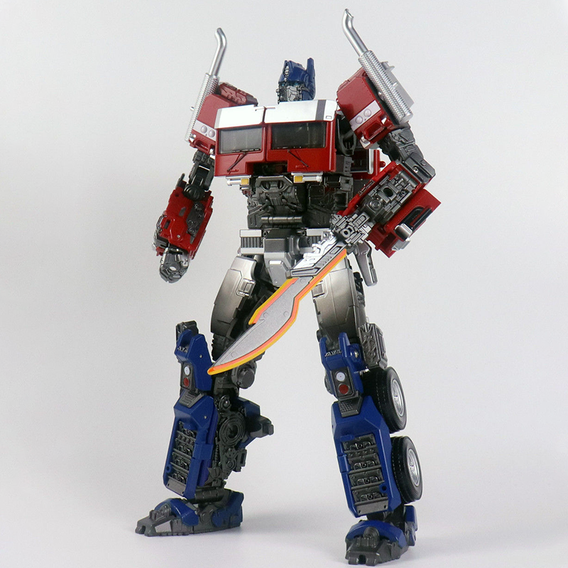 Black Mamba HMK-09F Studio Series SS-102 Optimus Prime Oversized Version