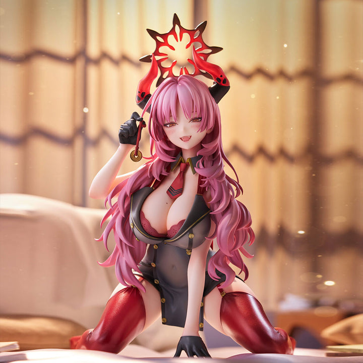 [Pre-Order] Golden Head Blue Archive Satsuki (Memorial Lobby Ver.) 1/7 Scale Figure