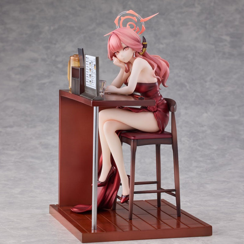 [Reserva] Figura de Aru del Archivo Azul de Solarain (versión Dress Memorial Lobby) a escala 1/7