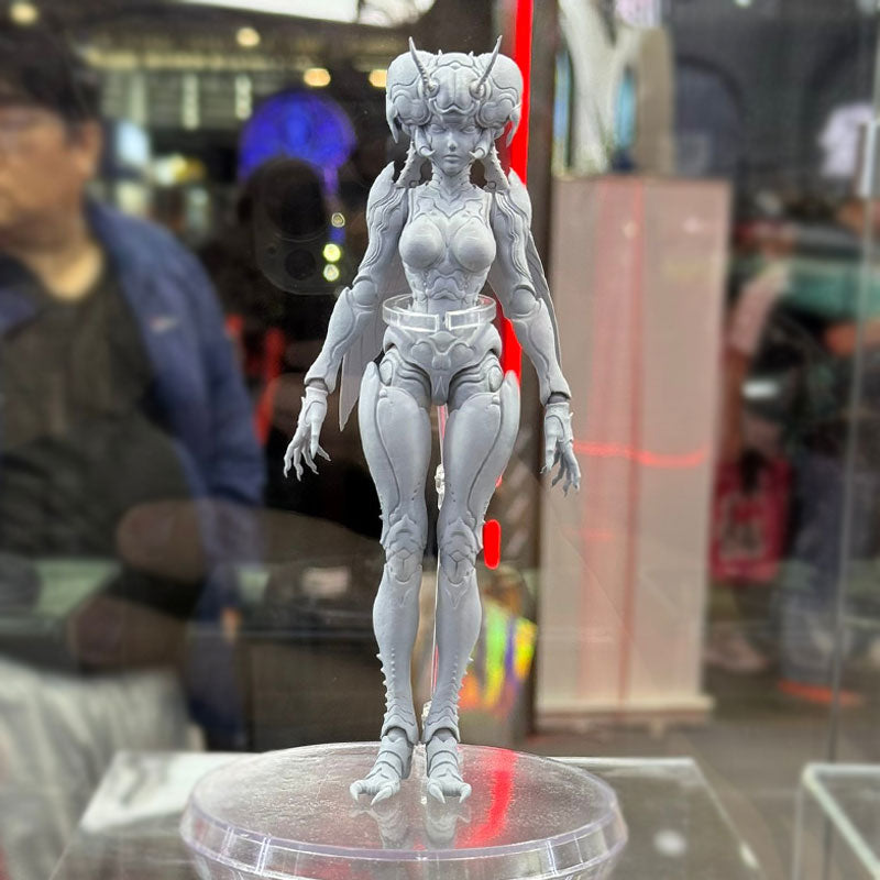[Reserva] Figura de acción Romankey 1/12 Dama de alas plateadas
