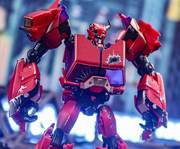 APC Toys Red Gladiator TFP Cliffjumper versión zombie
