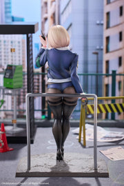 Hobby Sakura CheLA77 Ilustración Mujer Policía Traviesa Figura Escala 1/6