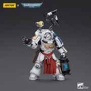 JOYTOY JT7219 - Warhammer 40k 1:18 Uitramarines Apotheker Biologis