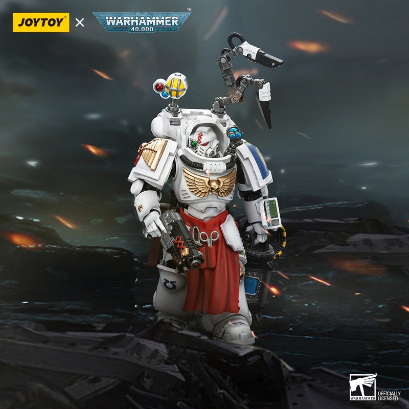 JOYTOY JT7219 - Warhammer 40k 1:18 Uitramarines Apotheker Biologis