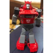 [Pre-Order] Takara Tomy Masterpiece Cliffjumper