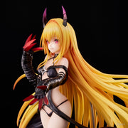 Union Creative To Love-Ru Darkness Golden Darkness (Darkness Ver.) 1/6 Scale Figure