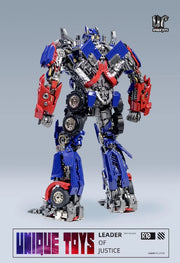 [Pre-Order] Unique Toys R-10 Leader of Justice Optimus Prime