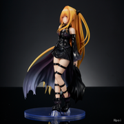 Union Creative To Love-Ru Darkness Golden Darkness (Black Trance Ver.) Figure