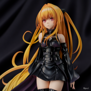 Union Creative To Love-Ru Darkness Golden Darkness (Black Trance Ver.) Figure