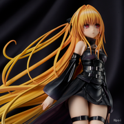 Union Creative To Love-Ru Darkness Golden Darkness (Black Trance Ver.) Figure