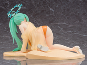 [Pre-Order] Phat Company Blue Archive Hiyori (Swimsuit Memorial Lobby Ver.) 1/6 Scale Figure