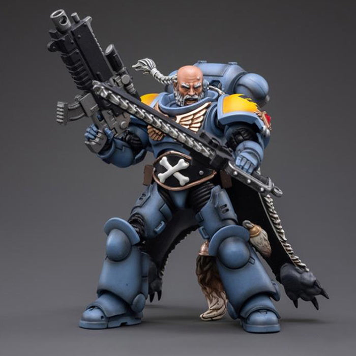 Joy Toy Warhammer 40K Space Wolves Brother Gunnar 1/18 Scale Figure