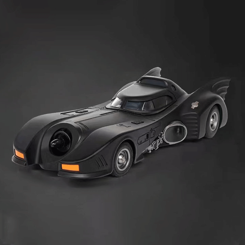 Black Mamba 1/18 lizenziertes Batman (1989) Batmobil
