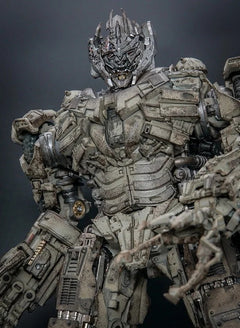 Unique Toys R-05 Desperado Battle Damaged Version（Desert color）