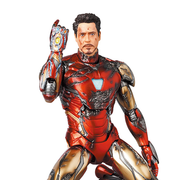 Medicom Toy Avengers: Endgame MAFEX No.195 Iron Man Mark 85 (Battle Damaged)