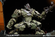 Unique Toys R-05 Desperado Megatron – Kampfgeschädigte Version