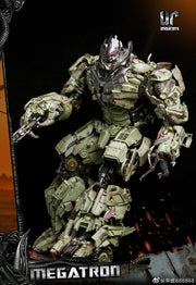 Unique Toys R-05 Desperado Megatron – Kampfgeschädigte Version