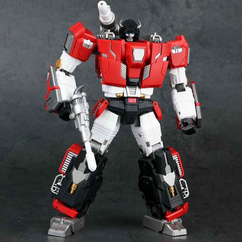 Generation Toy GT-11 Redbull Sideswipe